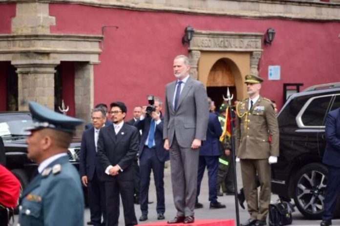 150 días de una política exterior extraviada