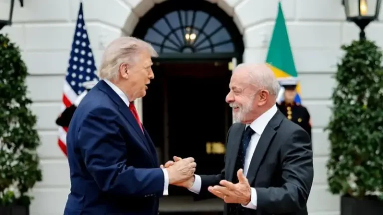 Elecciones en Brasil: fuego amigo e injerencia extranjera de Trump