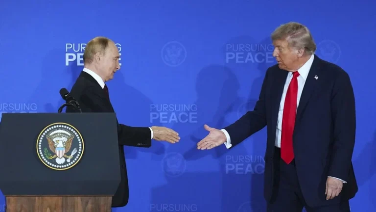 Terremoto Trump: levanta las sanciones a Rusia y expone las grietas del bloque occidental